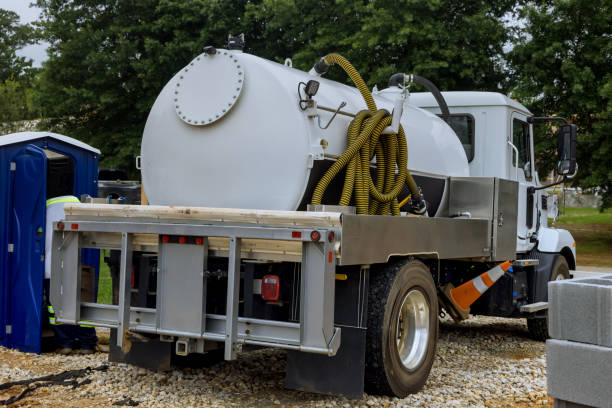 Best Portable toilet rental cost  in Royal Oak, MI